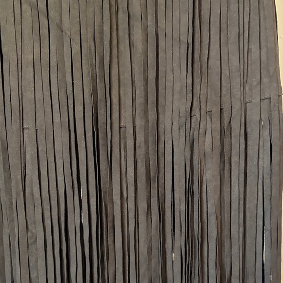 Chic Black Fringe Maxi Skirt - Picture 2 of 4